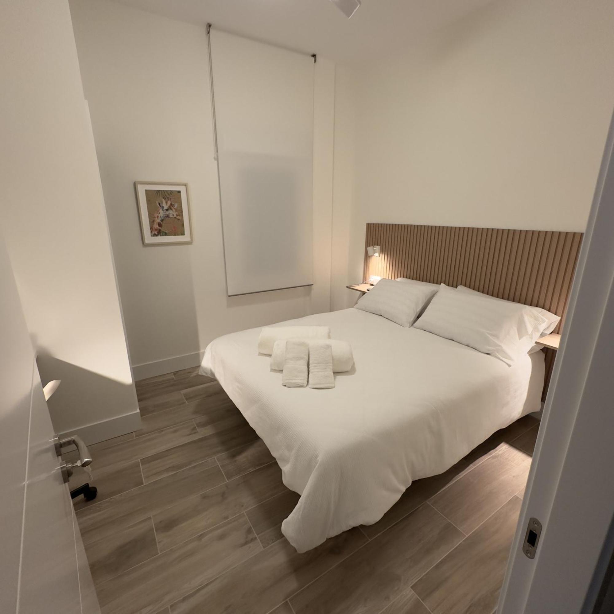 Apartamentos Moncloa Madrid Exterior foto